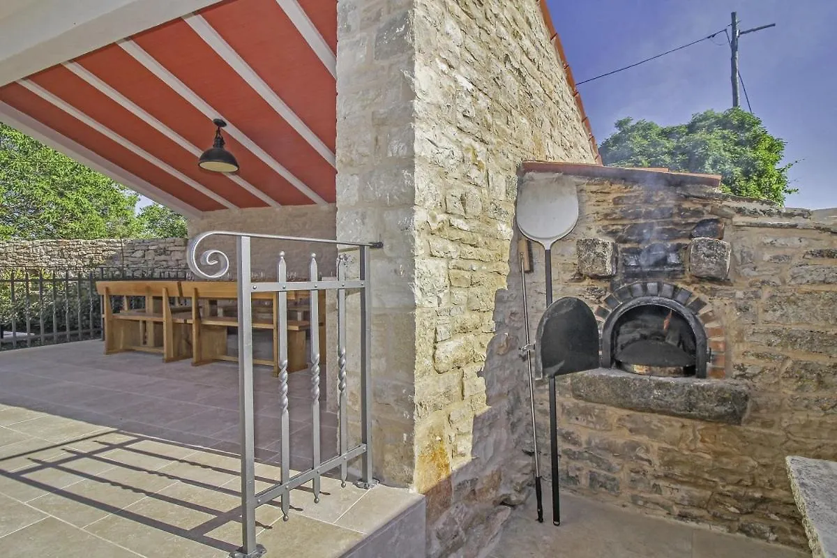 Villa Marija In Pekici Svetvincenat 0*,  Croatia